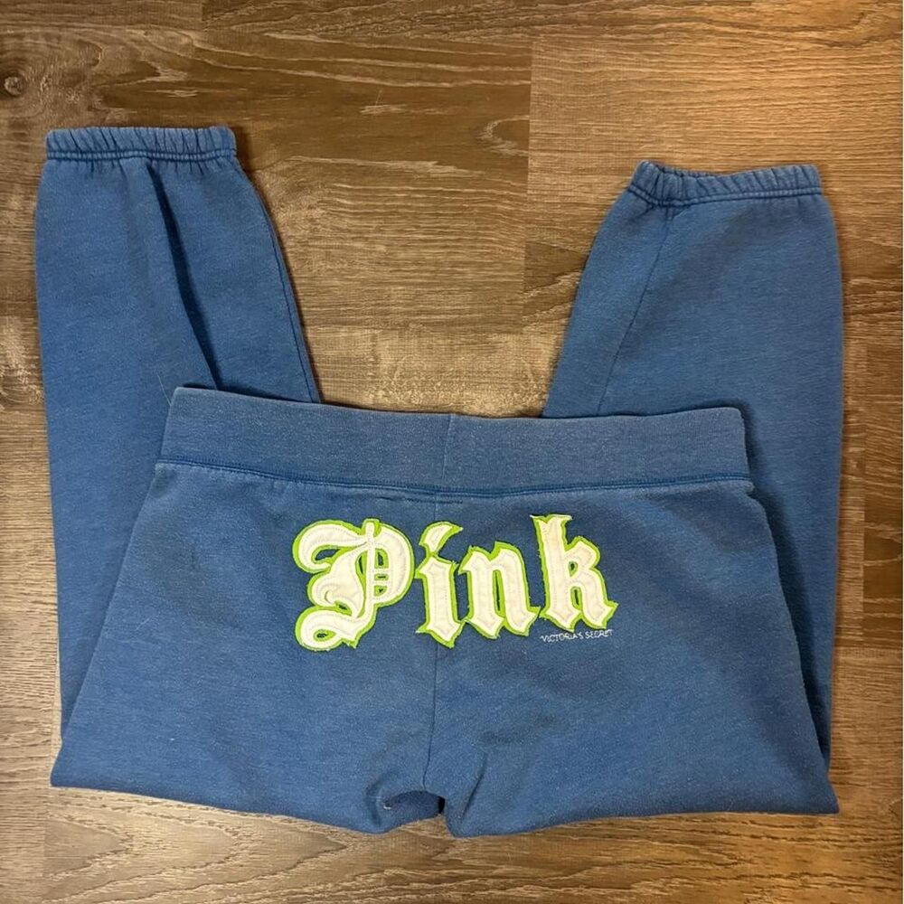 Vintage rare Y2K PINK Victoria’s Secret Blue Sweatpant capris Size M
